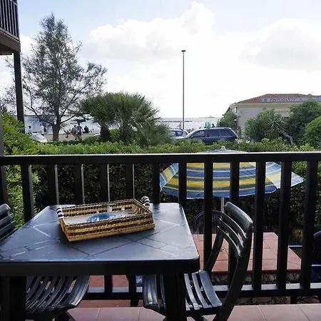 Trilocale Fronte Mare Con Giardino Ostrica Appartamento